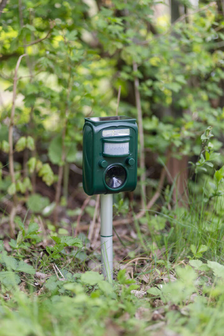 KERBL Ultraschall-Tiervertreiber SonicFlash